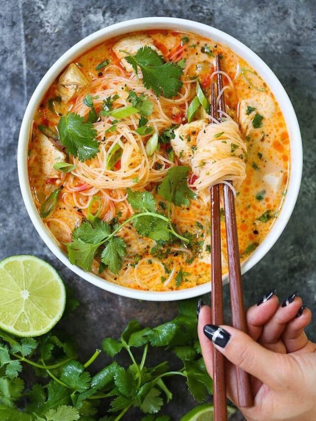 8 Light and Healthy Rice Noodle Recipes